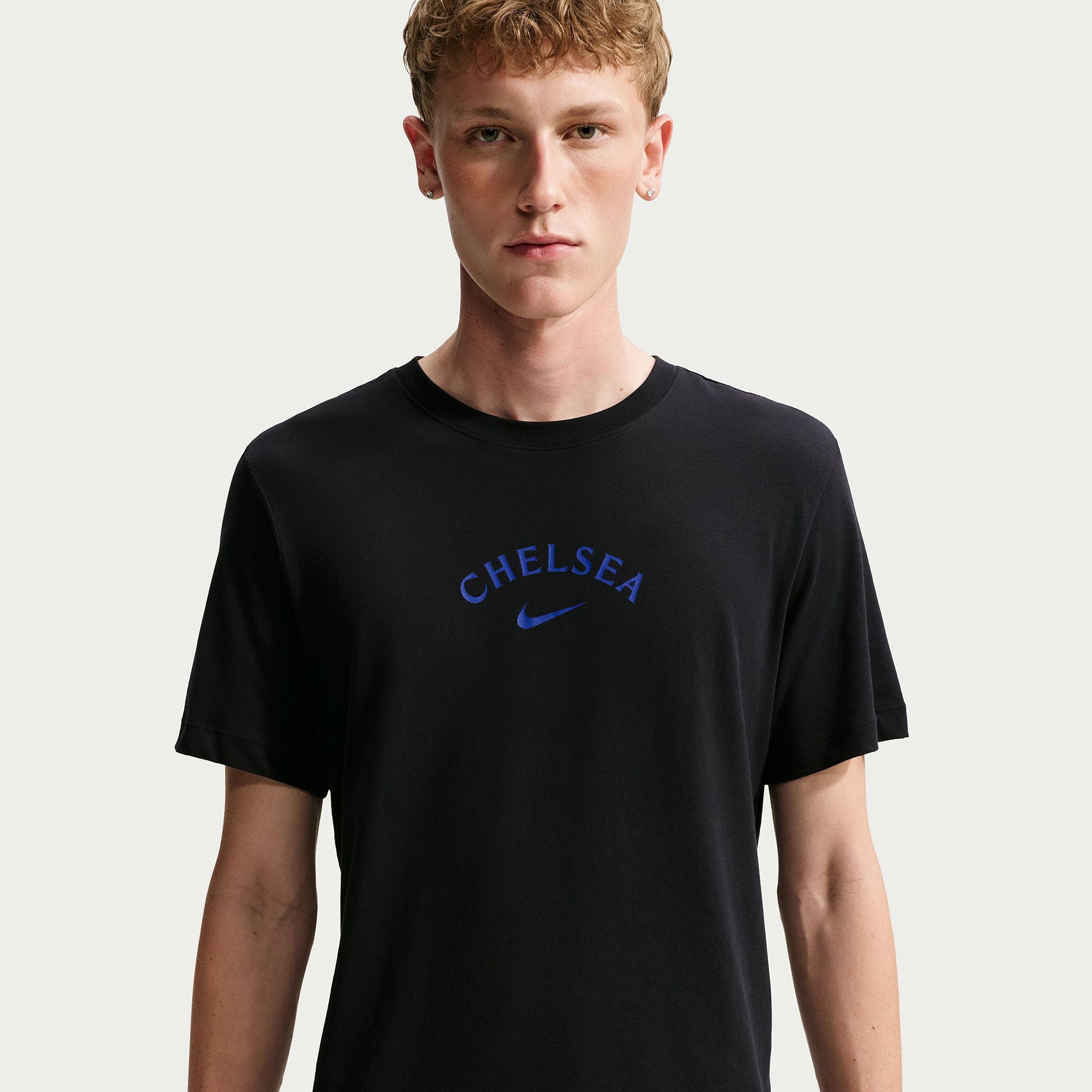 Nike Adult Chelsea FC Black 2026 T-Shirt | Dick's Sporting Goods