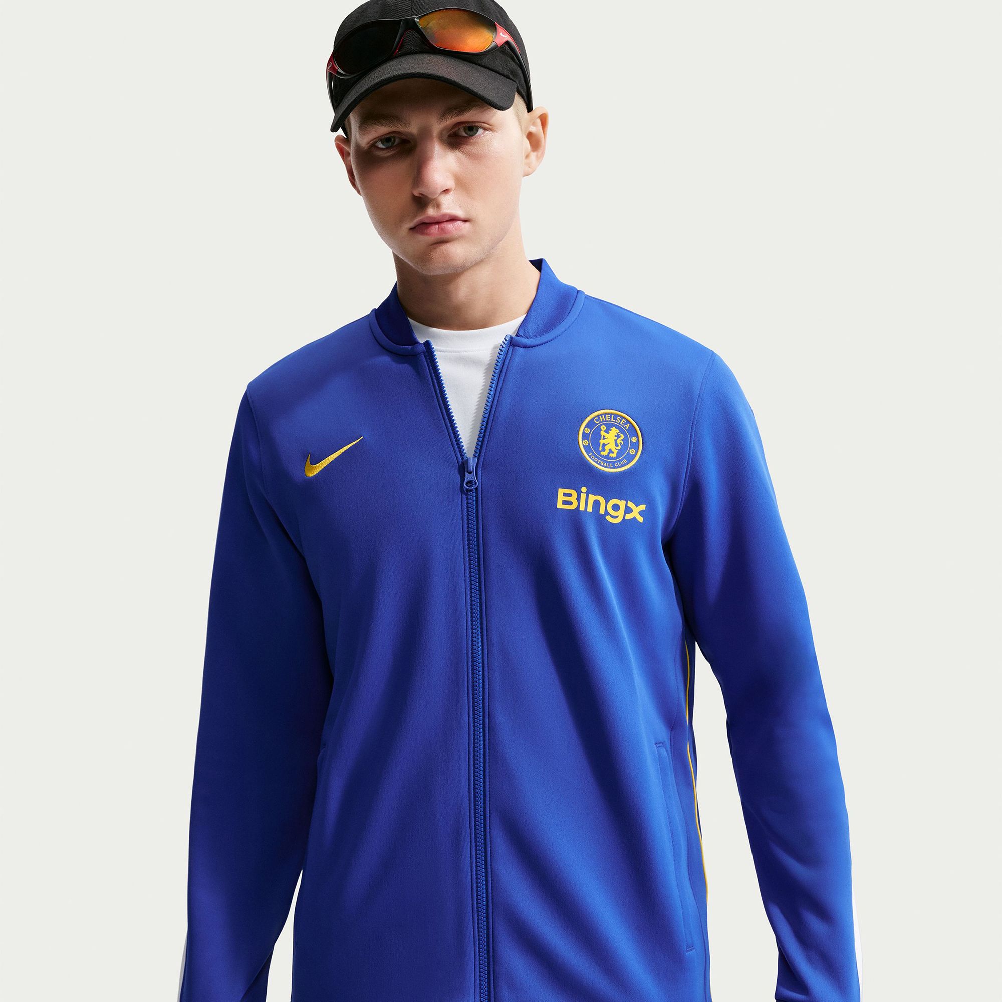 Nike Adult Chelsea FC 2026 Home Strike Full-Zip Jacket | Dick's