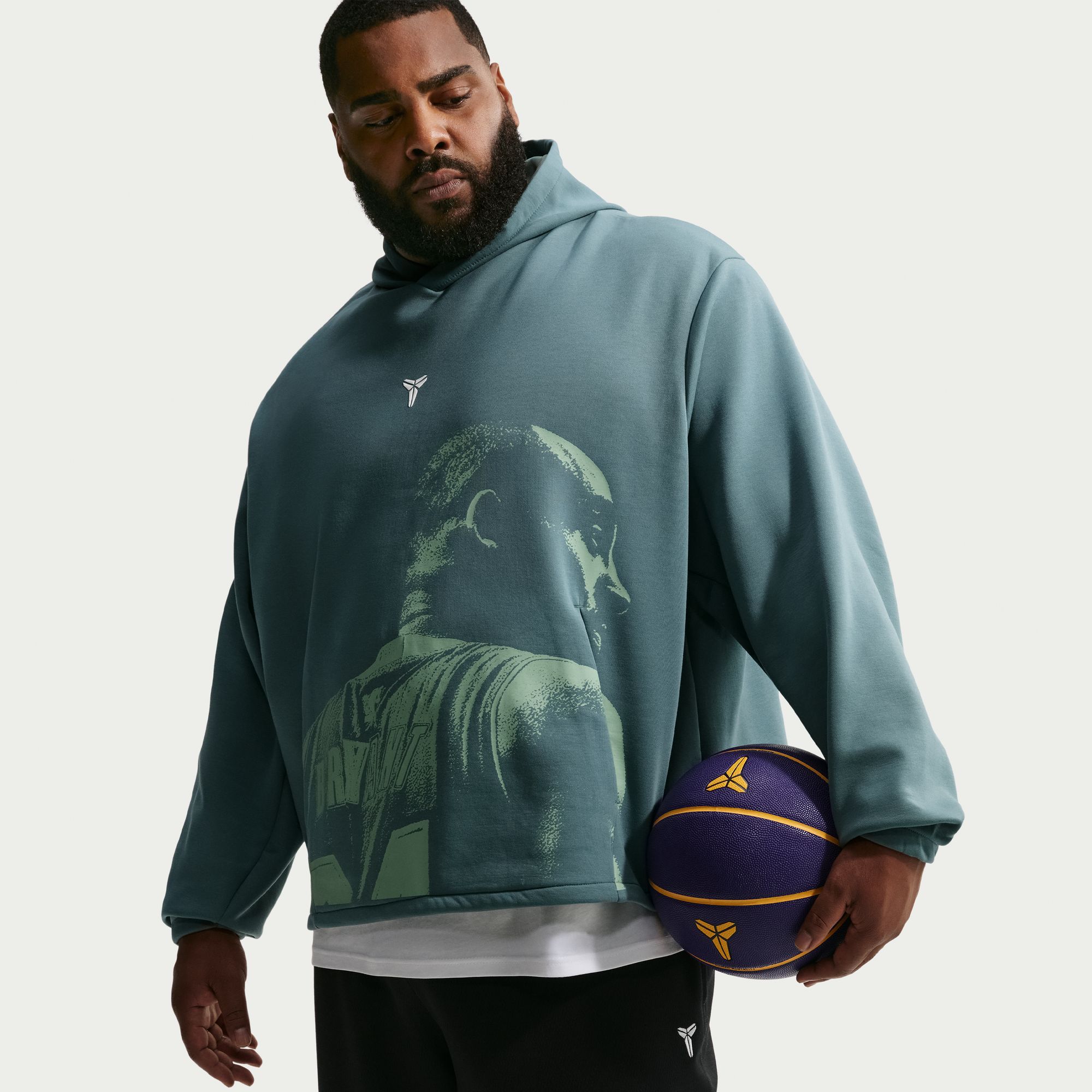 Nike Men's Kobe Bryant Dri-FIT Max90 Fleece Hoodie | Dick's