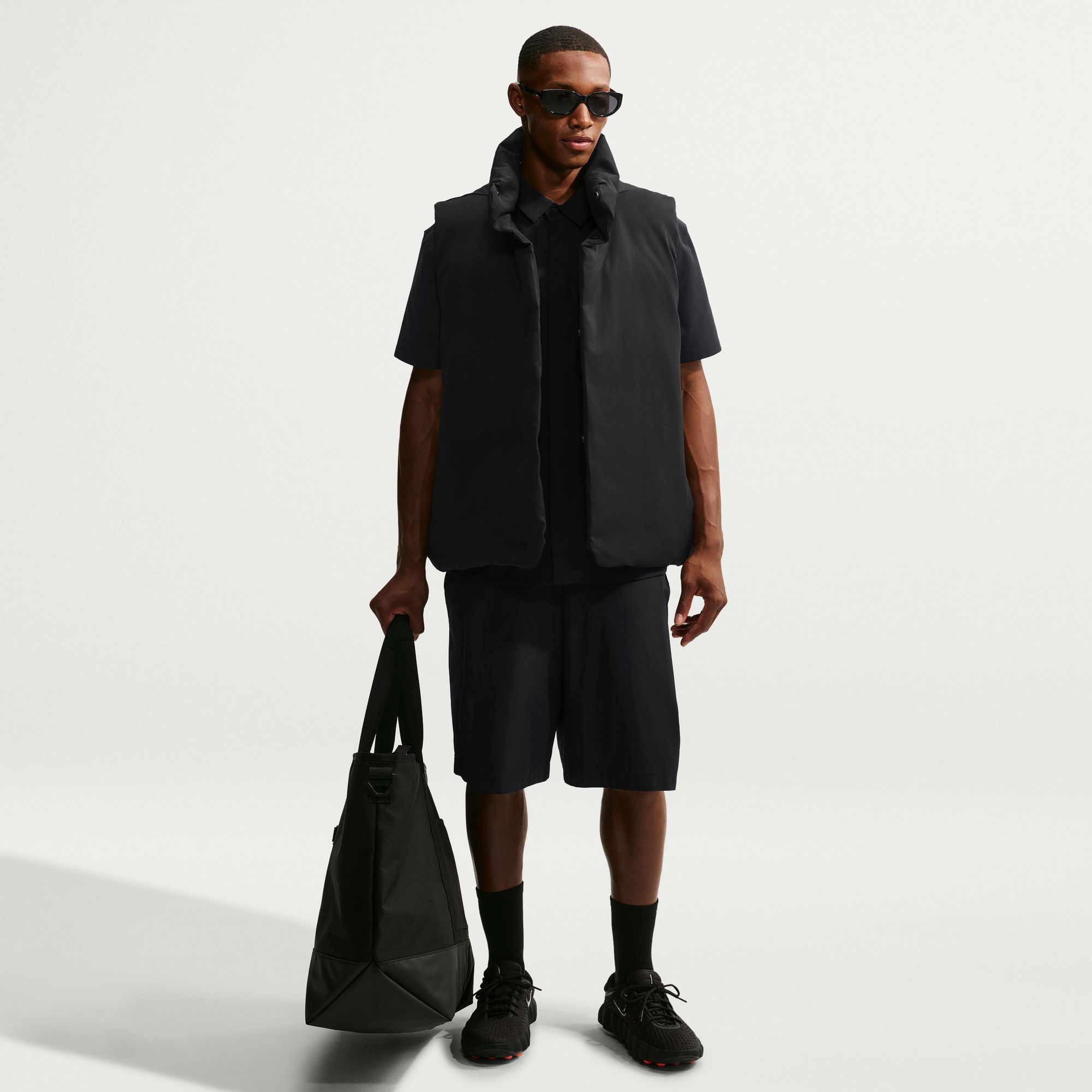 Nike Men's 24.7 OuterCalm Therma-FIT Down-Fill Vest | Dick's
