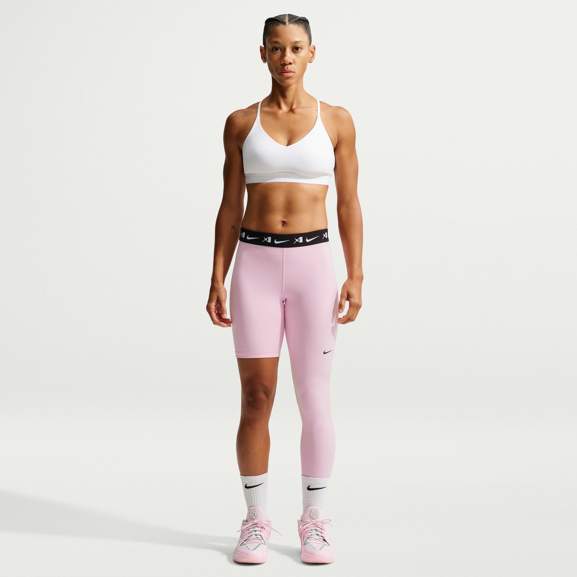 Nike Women's A'ja Wilson A'symmetric Reversible Single-Leg