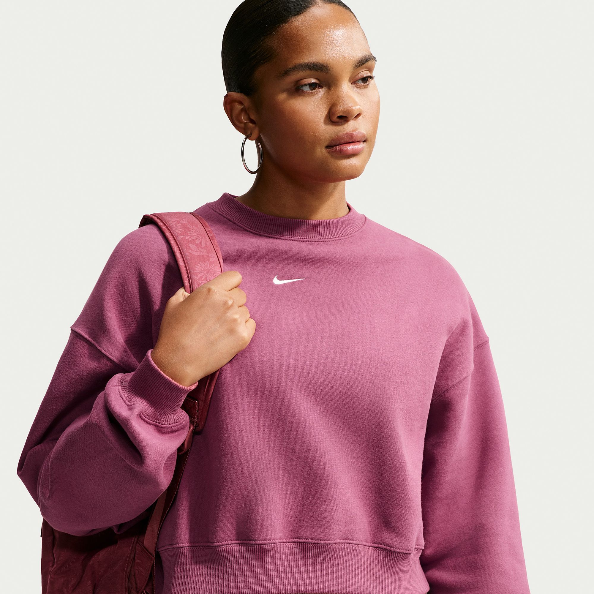 Nike Women's Studio Fleece Medium Weight Oversized Cropped Crew