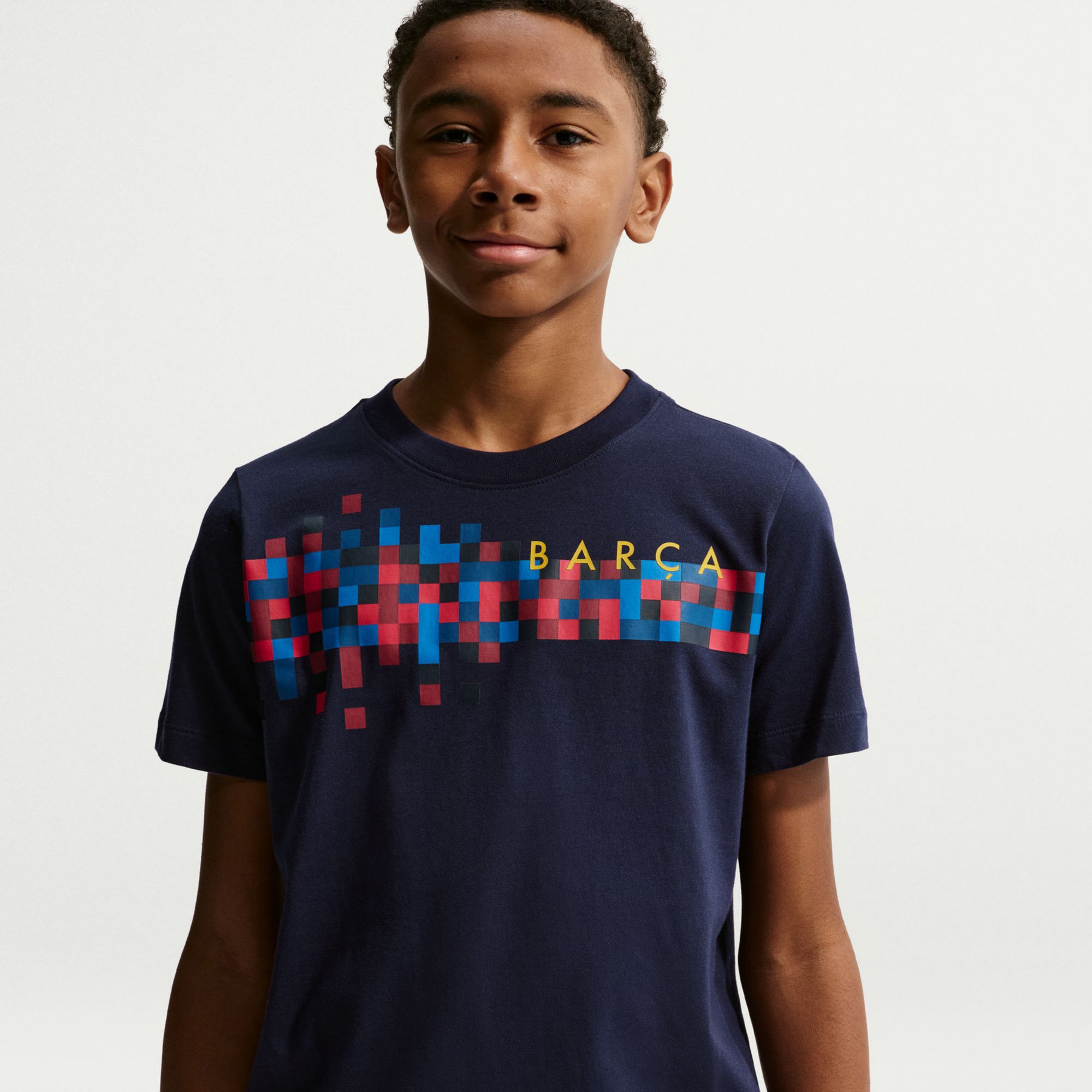 Nike Youth FC Barcelona 2026 Home Crest T-Shirt | Dick's Sporting