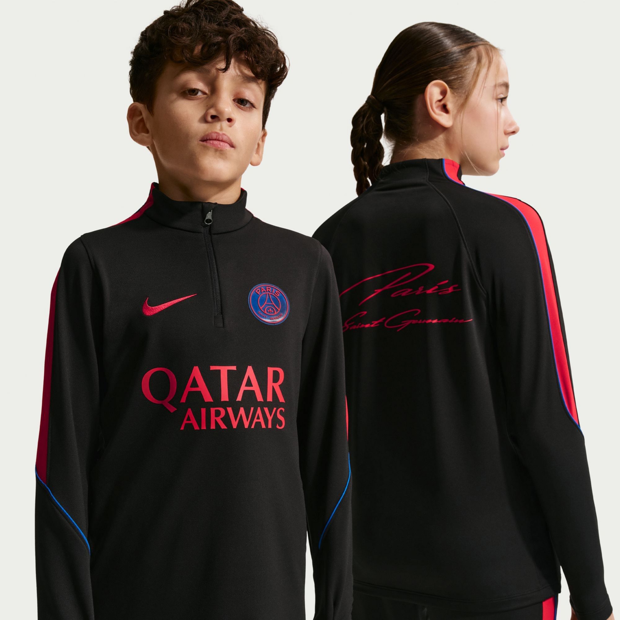 Nike 黒 ジャージセット　PSG Nike Youth Paris Saint-Germain FC Black 2026 1/4-Zip Jacket