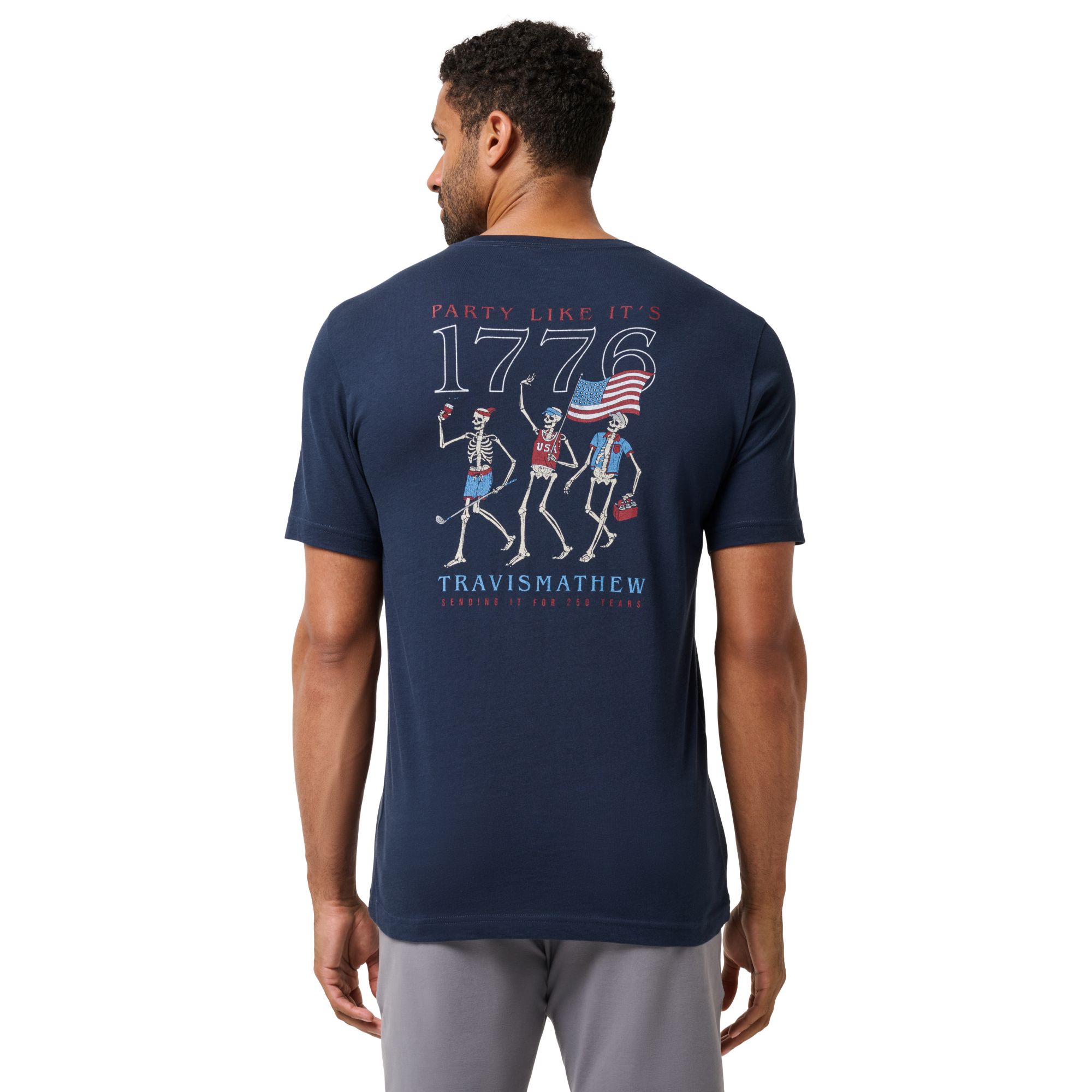 TravisMathew Men's Summer Salute Golf T-Shirt | Dick's Sporting Goods