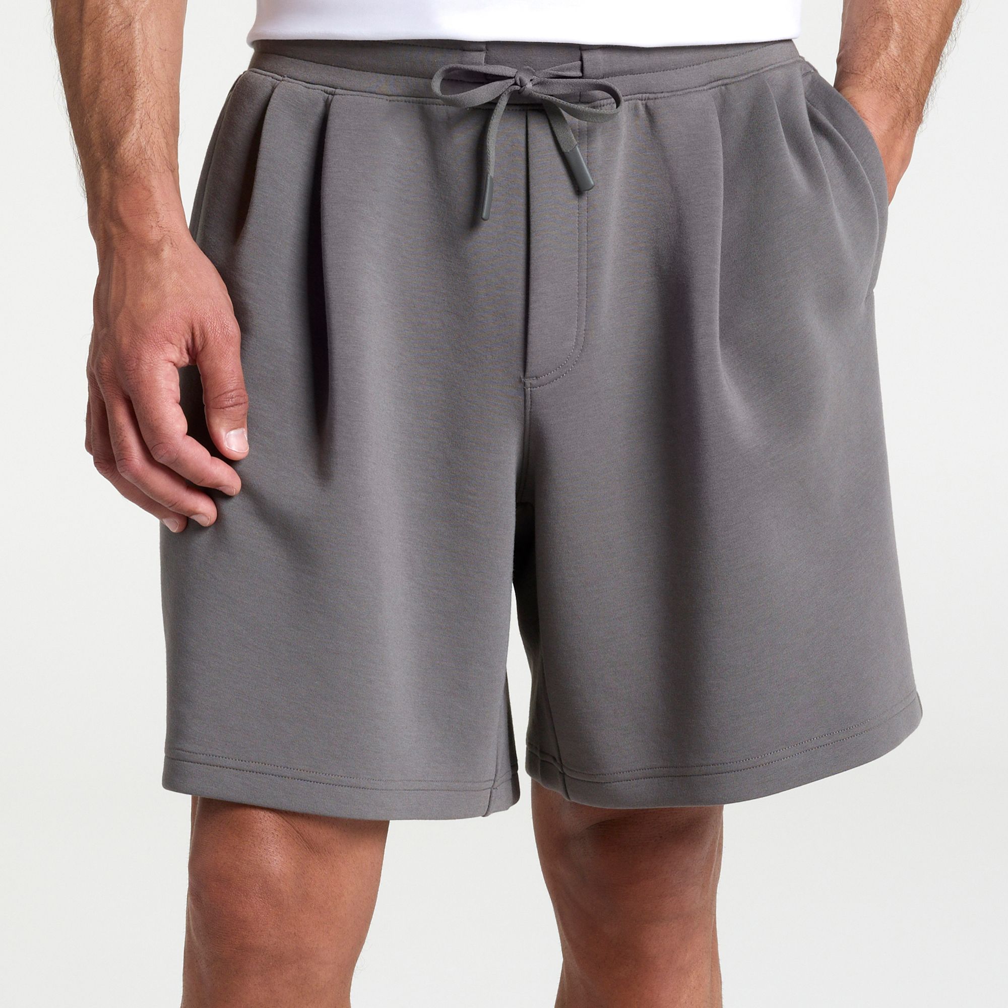 VRST Men's 8” Pinnacle Pleated Short | Dick's Sporting Goods