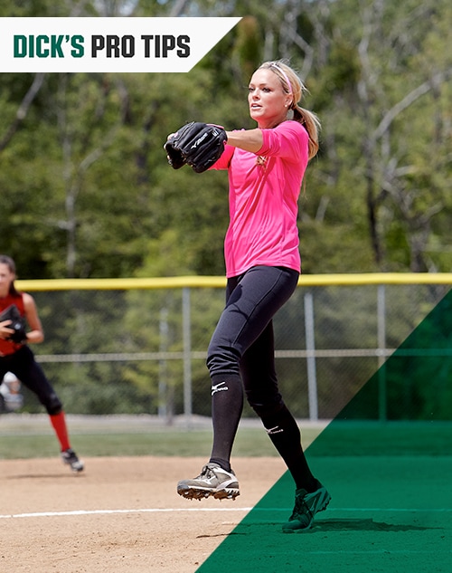 Image of softball pitcher