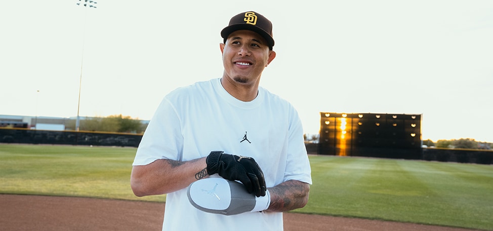 Jordan Fly Sliding Mitt | Dick's Sporting Goods