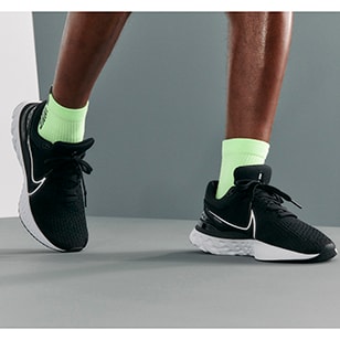 8 Men's Nike React Infinity Run Flyknit 3 Running Black DH5392-005  Sportswear