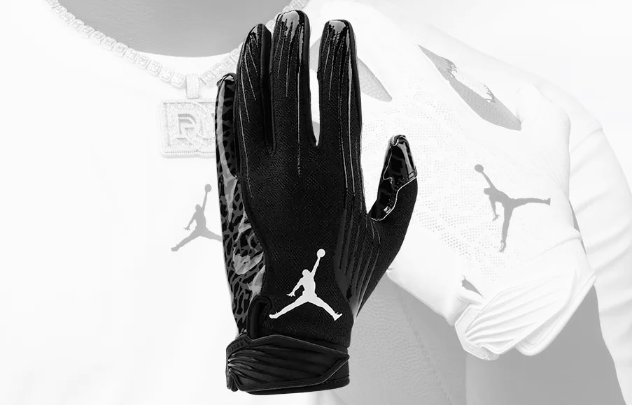 Nike jumpman best sale football gloves